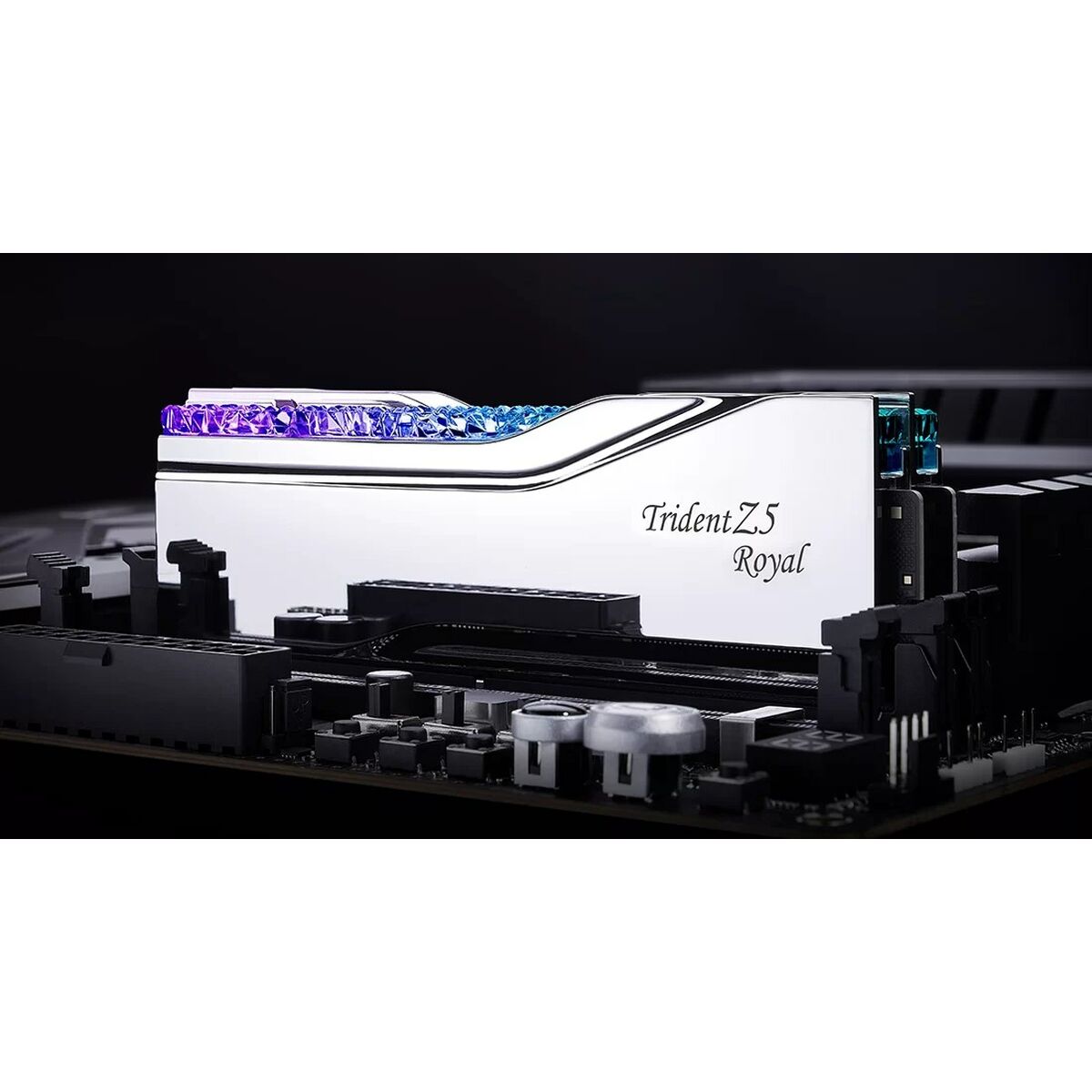 V2H47007B6826AC2782C02E4B161DE4B477R5632377P3